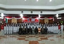 Bupati Sorsel Minta Kibarkan Merah Putih Sampai Tiang Tertinggi