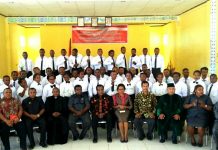 Lantik 45 Panwas Distrik, Ketua Panwas Sorsel Ingatkan Pesan Ketua Bawaslu PB