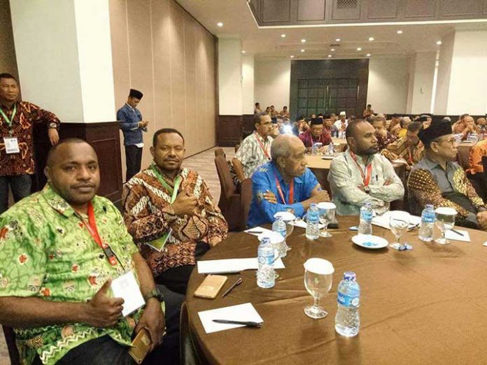 Ketua MUI PB dan FKUB PB dalam Rakornas FKUB.(ist)