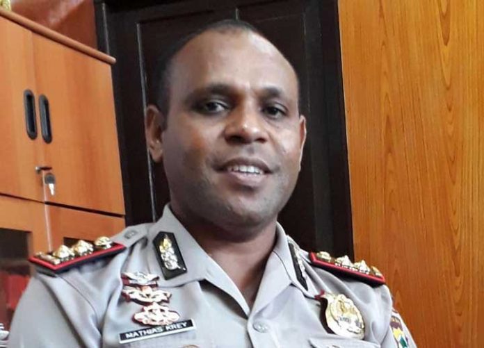 Kapolres Teluk Wondama AKBP Mathias Yosia Krey.
