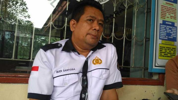 Dir Reskrimsus Polda Papua Barat, Kombes Pol Budi Santosa.