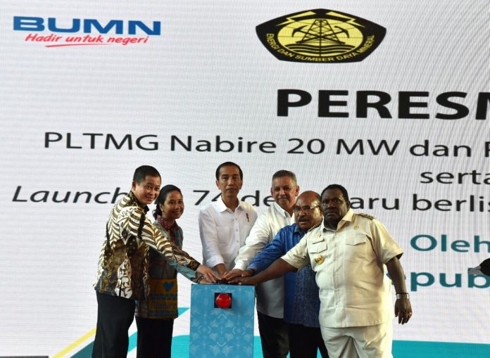 Peresmian Pembangkit Listrik Tenaga Mesin Gas (PLTMG) Nabire 20 MW dan PLTMG Jayapura 50 MW oleh Presiden Joko Widodo di Nabire, Rabu (20/12).