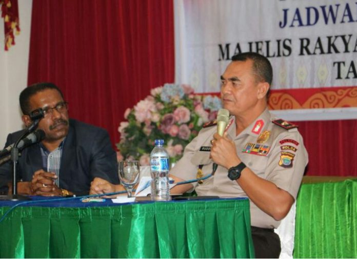 Kapolda Papua Barat Brigjen Rudolf Alberth Rodja dalam sebuah kegiatan baru-baru ini. (foto: ist/Humas Polda PB)