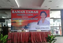 Menteri Susi Batal Datang, Persiapan Kaimana Sia-sia Salah satu baliho penyambutan Menteri Kelautan dan Perikanan Susi Pudjiastuti di Kaimana.