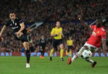 Yessem Tendang Manchester United dari Champions League Wissam Ben Yedder saat mencetak gol pertamanya k egawang Manchester United, Rabu (14/3) dini hari tadi.