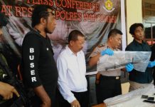 Buser Dor Komplotan Pencuri