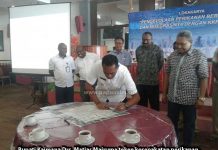 Warga Kaimana Sepakat Perikanan Adat Berdasarkan Aturan dan UU Warga Kaimana Sepakat Perikanan Adat Berdasarkan Aturan dan UU