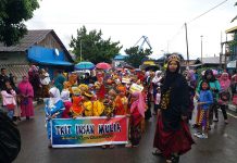 Pakai Busana Adat, Ribuan Anak TK Gelar Pawai Karnaval Pakai Busana Adat, Ribuan Anak TK Gelar Pawai Karnaval