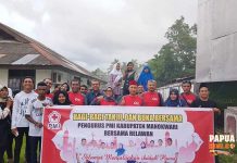 PMI Manokwari Ikut Bagi Takjil PMI Manokwari Ikut Bagi Takjil