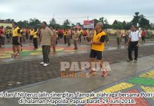 Olahraga Bersama, Polri-TNI Jalin Sinergitas Jelang HUT 72 Bhayangkara Olahraga Bersama, Polri-TNI Jalin Sinergitas Jelang HUT 72 Bhayangkara