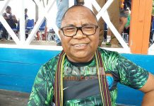 Bupati Sorsel Target Persisos Raih Piala Gubernur Papua Barat Bupati Sorsel Target Persisos Raih Piala Gubernur Papua Barat