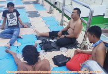 Perahu Pengantar Tim Pemeriksa Tower Telkomsel Asian Games Tenggelam di Raja Ampat Perahu Pengantar Tim Pemeriksa Tower Telkomsel Asian Games Tenggelam di Raja Ampat