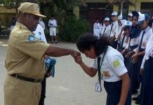 Ketua PWI PB Lantik Jurnalis SMPN 2 Manokwari Ketua PWI PB Lantik Jurnalis SMPN 2 Manokwari