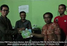 23 Siswa SMPN 2 Manokwari Ikut Pelatihan Jurnalistik PWI 23 Siswa SMPN 2 Manokwari Ikut Pelatihan Jurnalistik PWI