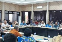 8 OPD Wondama Ditegur, TKD Dipotong 8 OPD Wondama Ditegur, TKD Dipotong