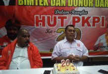 Gubernur Ingatkan Caleg Tak Sekadar Target Menang Gubernur Ingatkan Caleg Tak Sekadar Target Menang