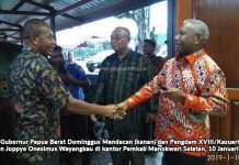 “Perda Miras Itu Doa Kutukan” "Perda Miras Itu Doa Kutukan"