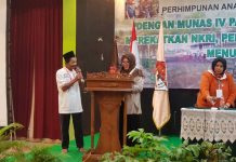 Mbak Tutut: Saya Akan Dampingi Transmigran Majukan Bangsa Ini Mbak Tutut: Saya Akan Dampingi Transmigran Majukan Bangsa Ini