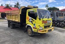 2 Truk Berisi Kayu Tanpa Ijin Masih Ditahan 2 Truk Berisi Kayu Tanpa Ijin Masih Ditahan