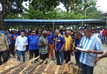 “Bapa Pu Muka Ada di Mana Kalau Tidak Punya Satu Kursi di DPR RI” "Bapa Pu Muka Ada di Mana Kalau Tidak Punya Satu Kursi di DPR RI"