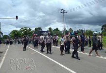 Jenazah Korban Tabrak Lari Dipulangkan ke Wamena Jenazah Korban Tabrak Lari Dipulangkan ke Wamena
