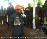 gubernur-papua-barat-batu-pertama-gsja