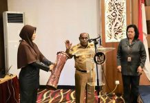 Gubernur Akui Data Statistik Papua Barat Belum Baik Gubernur Akui Data Statistik Papua Barat Belum Baik