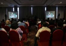 Foto Empat Fotografer Lokal Tuturkan Beribu Kata Soal Konservasi Lingkungan Papua Barat Foto Empat Fotografer Lokal Tuturkan Beribu Kata Soal Konservasi Lingkungan Papua Barat