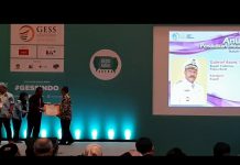 Bupati Tambrauw Dapat Penghargaan Pendidikan Nasional