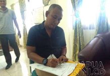 Oknum PPNS Tersangka Pungli Depot Air Minum Dilimpahkan ke Jaksa Oknum PPNS Tersangka Pungli Depot Air Minum Dilimpahkan Ke Jaksa