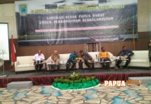 Sekprov Papua Barat Buka Talkshow Interaktif Provinsi Pembangunan Berkelanjutan di Jakarta Sekprov Papua Barat Buka Talkshow Interaktif Provinsi Pembangunan Berkelanjutan di Jakarta