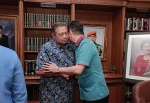 Mantapkan Langkah Menuju Kaimana Satu, Freddy Thie Bertemu SBY Mantapkan Langkah Menuju Kaimana Satu, Freddy Thie Bertemu SBY