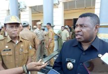 Bupati Manokwari Bakal Coret Oknum Sat Pol PP Bupati Manokwari Bakal Coret Oknum Sat Pol PP