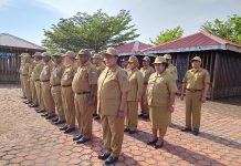 Gubernur Sorot Kebersihan Kantor, Jumat Kerja di Mansinam Gubernur Sorot Kebersihan Kantor, Jumat Kerja di Mansinam