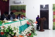 Sekretaris Bakal Klasis Hatam Oransbari Ingatkan Waspadai Aksi Seperti Begal Sekretaris Bakal Klasis Hatam Oransbari Ingatkan Waspadai Aksi Seperti Begal