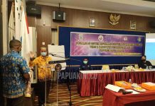 Kadis Kesehatan Papua Barat Ingatkan Pelaporan Kasus Malaria Maksimal 1 x 24 Jam Kadis Kesehatan Papua Barat Ingatkan Pelaporan Kasus Malaria Maksimal 1 x 24 Jam