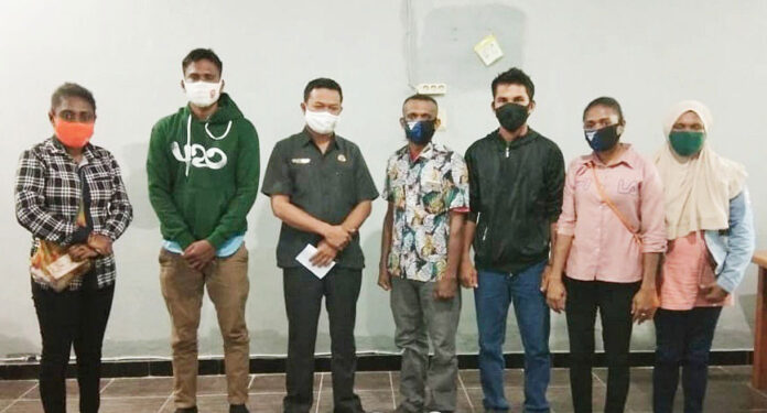 Audiensi Dengan Ketua DPRD Kaimana, FPAK Tanyakan Pengumuman Hasil CPNS 2018