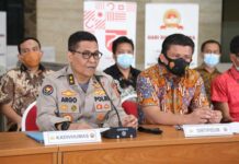 Tiga Orang Tersangka Baru Kebakaran Gedung Kejagung Tiga Orang Tersangka Baru Kebakaran Gedung Kejagung