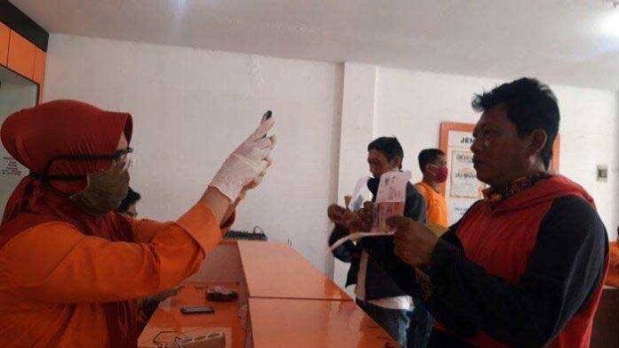 8.549 Warga Mimika Dapat BST Kemensos, 4.000 OAP