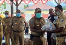 Pemprov Salurkan Tangan Kasih Tahap II di Mansel dan Pegaf Pemprov Salurkan Tangan Kasih Tahap II di Mansel dan Pegaf