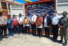 Wakil Gubernur Papua Barat Buka Tol Laut Wakil Gubernur Papua Barat Buka Tol Laut