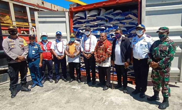 Wakil Gubernur Papua Barat Buka Tol Laut