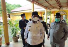 Gubernur Papua Barat Pertimbangkan Reshuffle Manajemen Padoma Gubernur Papua Barat Pertimbangkan Reshuffle Manajemen Padoma