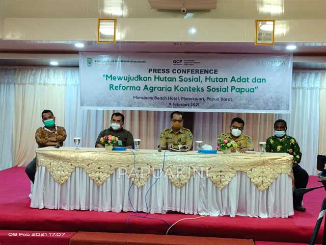 konpers-hutan-tanah-papua Ingat, Tak Ada Hutan Tak Bertuan di Tanah Papua