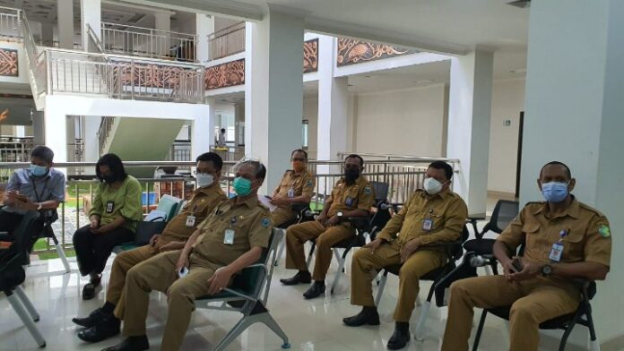 Para Pimpinan OPD Papua Barat Vaksinasi Dosis Pertama