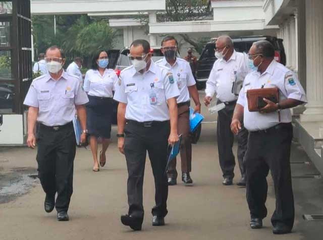 Gubernur Papua Barat Masukkan Puluhan Usul Proyek Percepatan ke Wakil Presiden