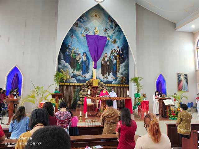 Ledakan di Dekat Katedral Makassar, Minggu Palem Manokwari Aman