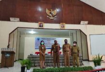 Bupati Manokwari Spesifik Sebut Penyelesaian 4 Hal Ini di Forum OPD Bupati Manokwari Spesifik Sebut Penyelesaian 4 Hal di Forum OPD