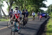 Bupati Kaimana Terpilih Gowes Bersama Kapolda dan Kepala BNN Papua Barat Bupati Kaimana Terpilih Gowes Bersama Kapolda dan Kepala BNN Papua Barat