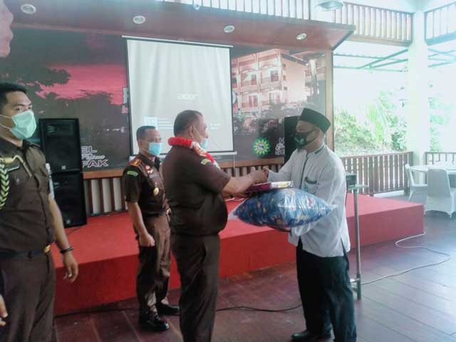 Kajati Papua Barat Ingatkan Koordinasi Kejari Kaimana Dengan Seluruh Pihak